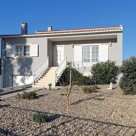 Casa Zulmira Perfekt Fuer Grosse Familien By Interhome Hébergement de vacances Ferrel (Leiria)