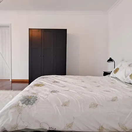 Casa Zulmira Perfekt Fuer Grosse Familien By Interhome Hébergement de vacances