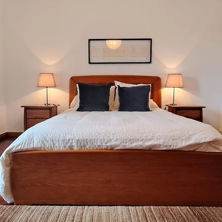 Casa Zulmira Perfekt Fuer Grosse Familien By Interhome Hébergement de vacances